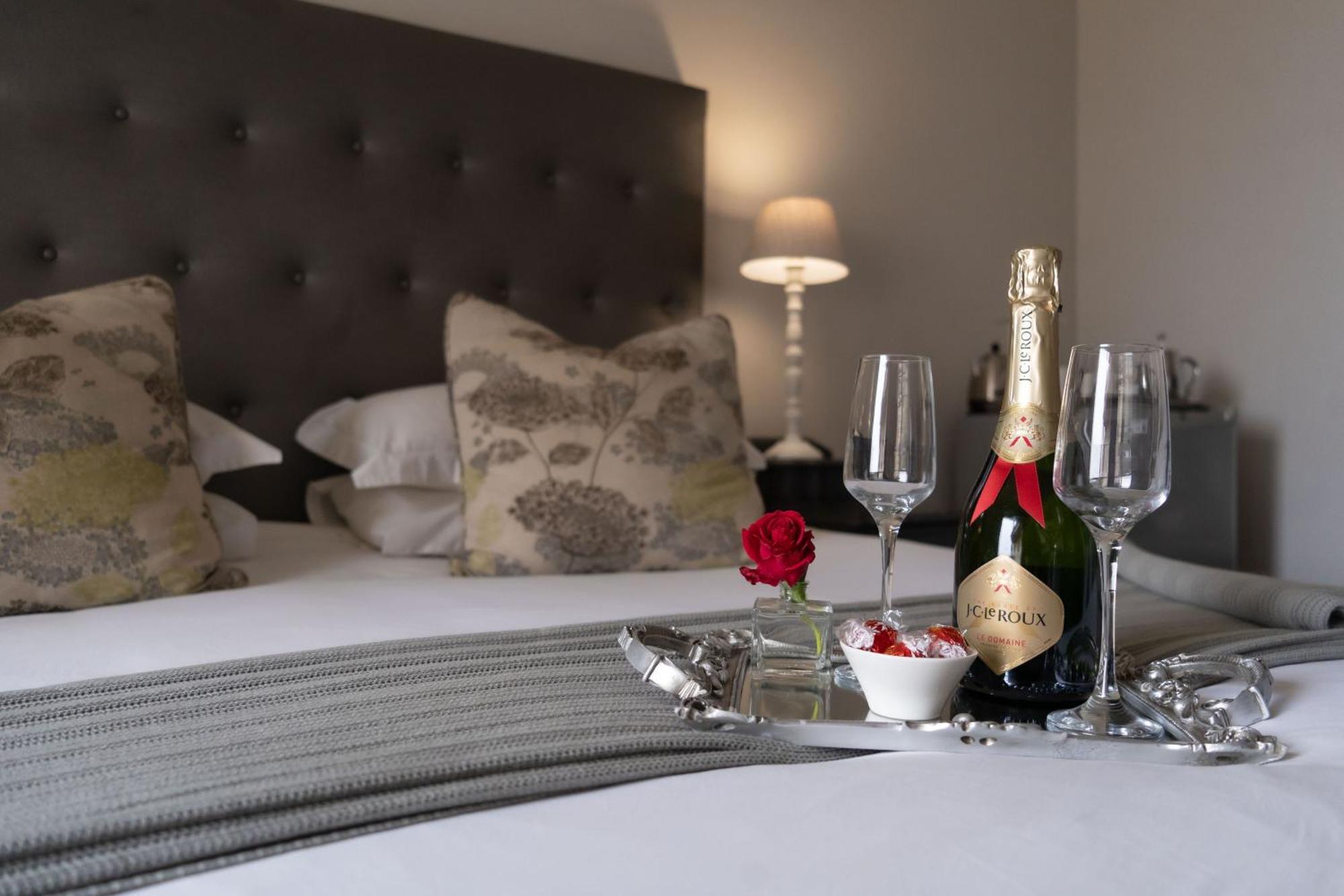 Supertubes Guesthouse Jeffreys Bay Ngoại thất bức ảnh