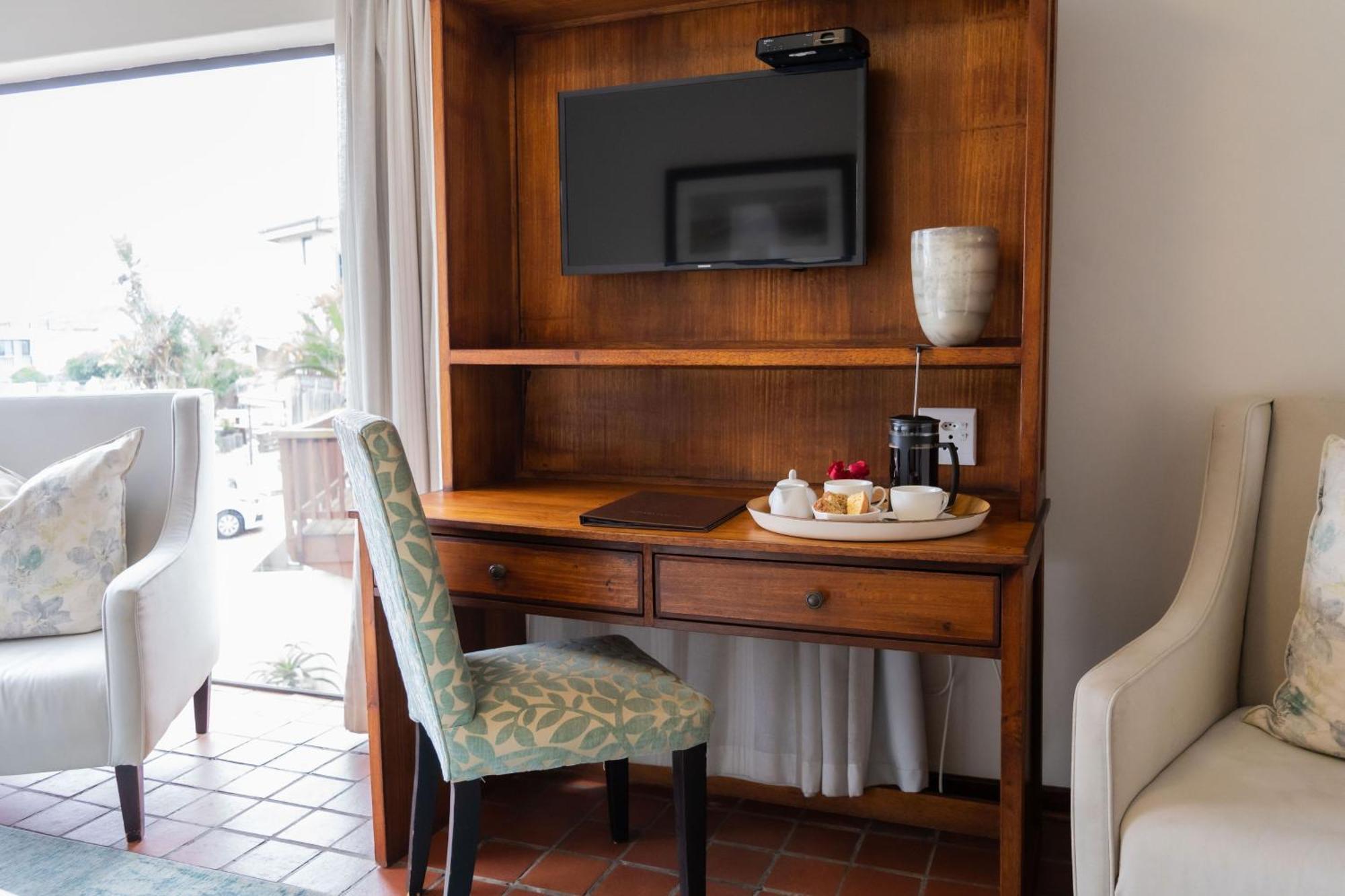 Supertubes Guesthouse Jeffreys Bay Ngoại thất bức ảnh