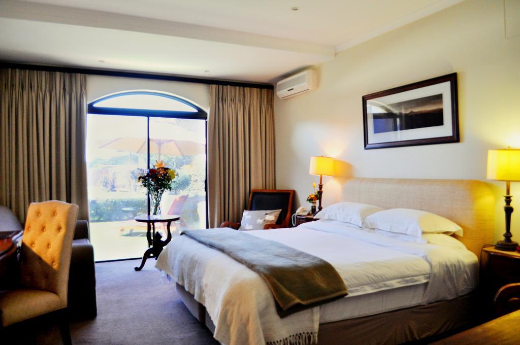 Supertubes Guesthouse Jeffreys Bay Ngoại thất bức ảnh